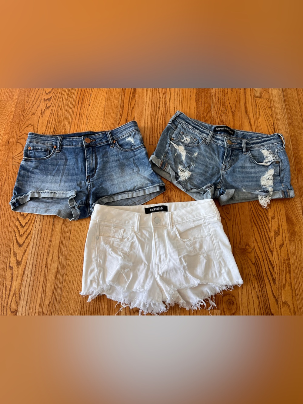 Lot of 3! Express Denim Shorts cut off denim Jean white size 4, size 2, size 27